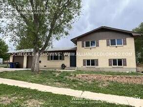 Building Photo - 1333 Holmes Dr