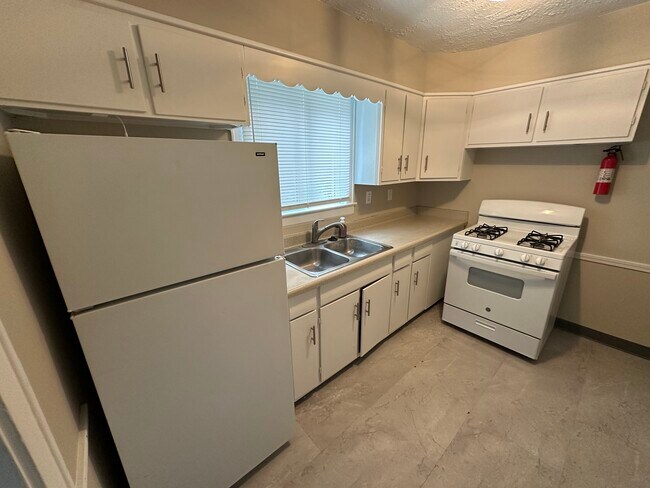 Foto del edificio - 2886 Norwood St