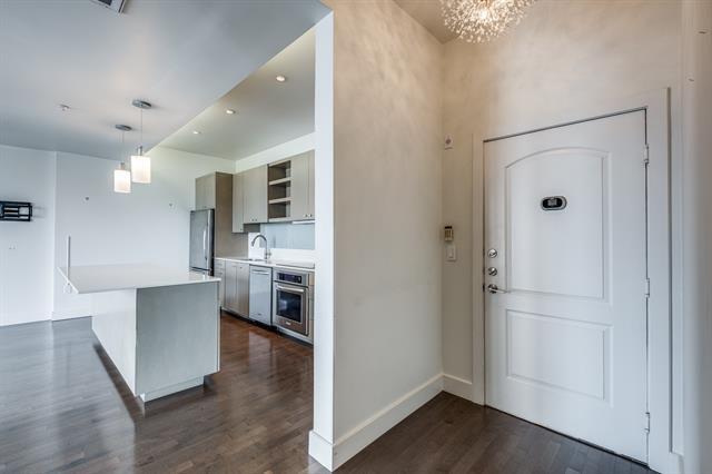Building Photo - 3225 Turtle Creek Blvd