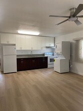 Building Photo - 1434 Ala Iolani St