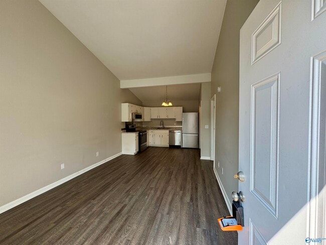 Foto del edificio - 3702 Squaw Valley Dr SW