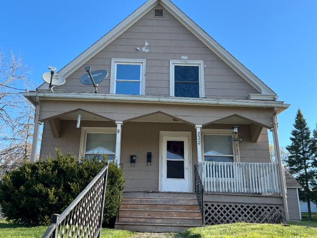 Building Photo - 232 Leavens Ave