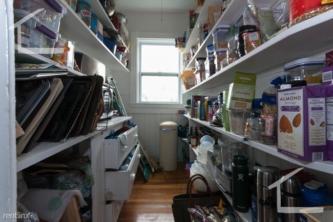 Foto del edificio - 60 Dustin St