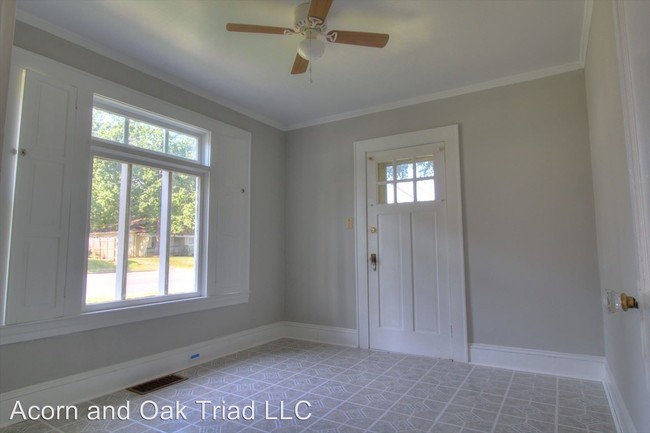 Foto del edificio - 2 br, 2 bath House - 4259 Indiana Ave
