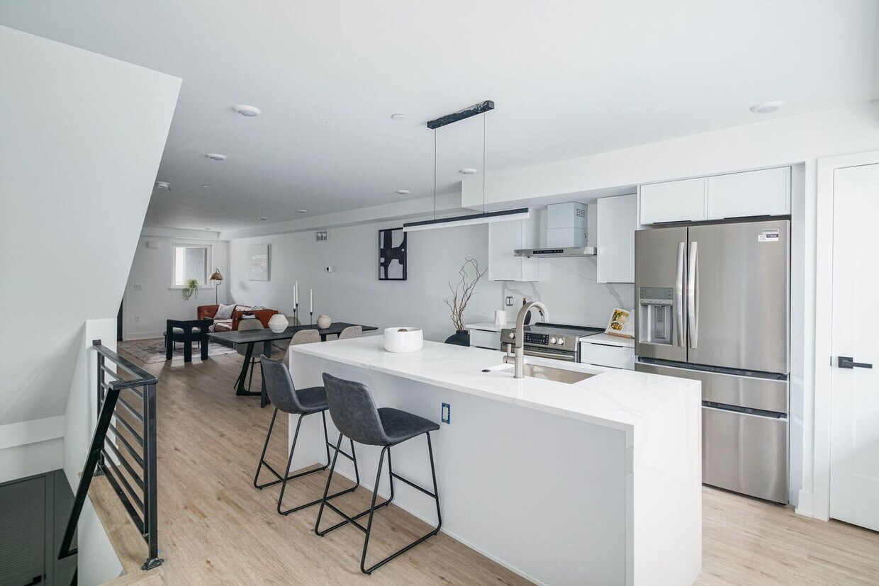 Primary Photo - Brand New Luxury Townhouses