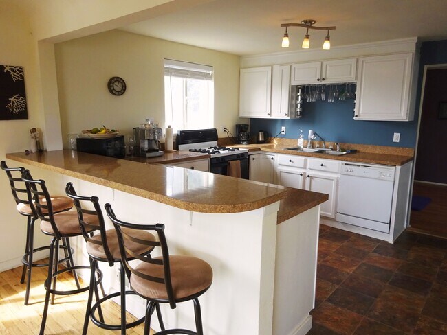 Foto del edificio - 1175 South Mariposa Street