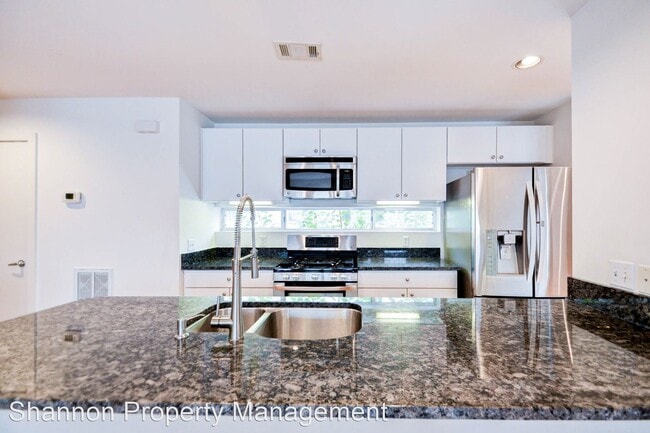 Building Photo - 2 br, 2 bath House - 822 Ruthven Street