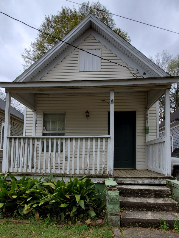 Primary Photo - 1003 Curran St NW