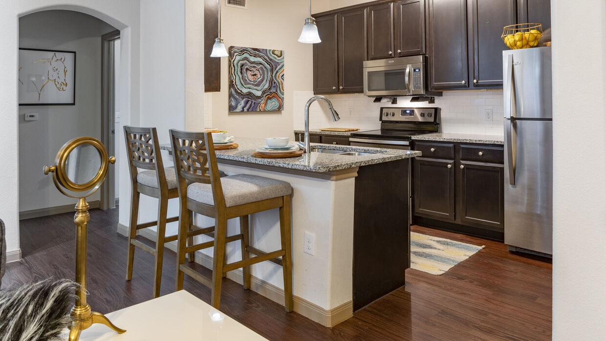 West Creek Apartments Conroe