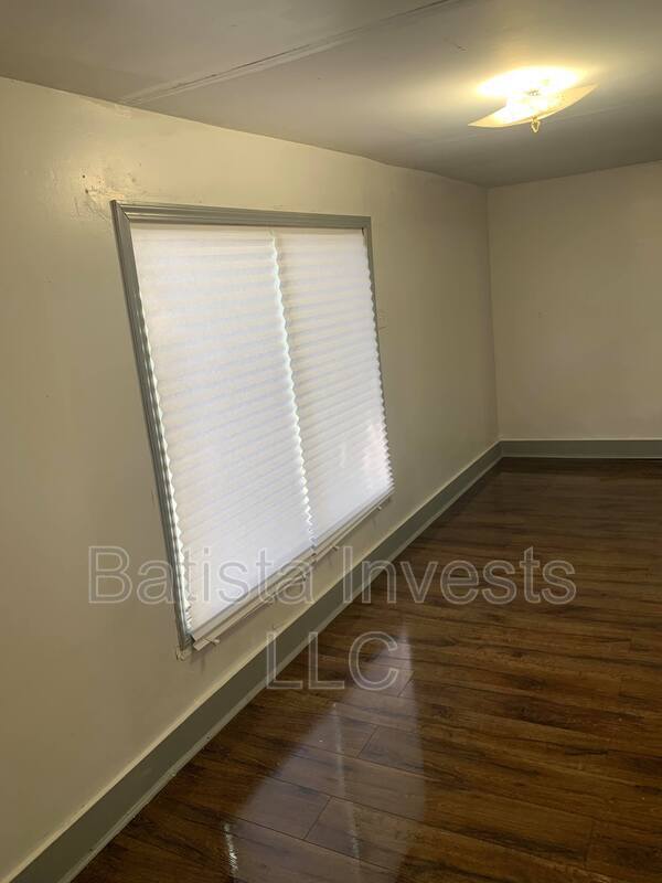 Foto del edificio - 1014 W High St