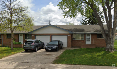Building Photo - 3108-3108 Butternut Dr