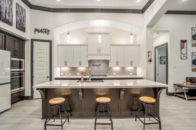Building Photo - 2618 Coastal Trl