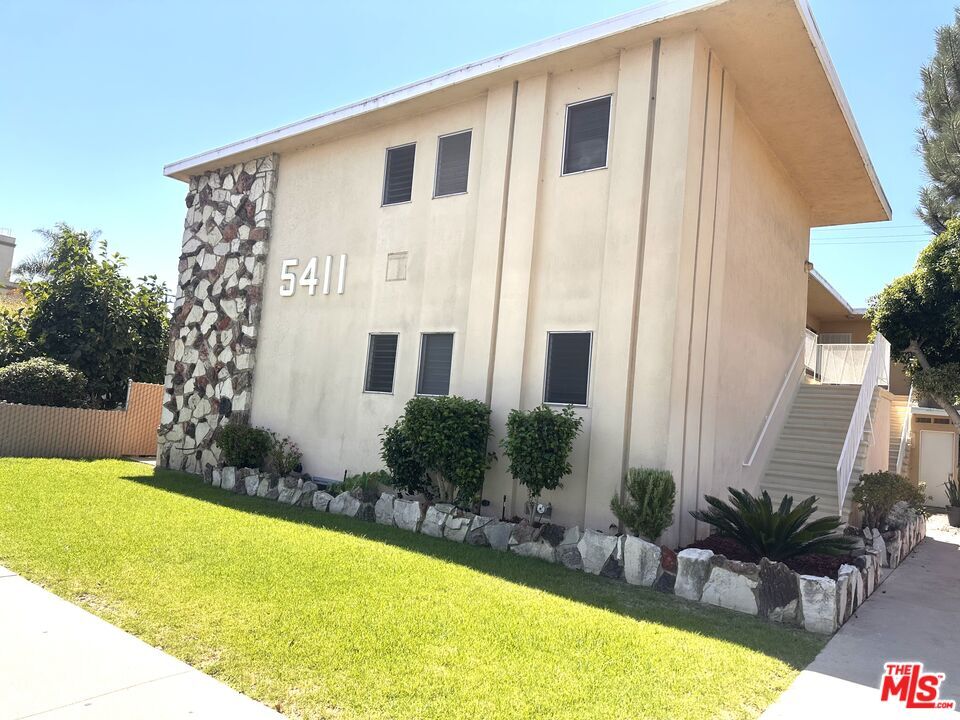 Primary Photo - 5411 S Centinela Ave