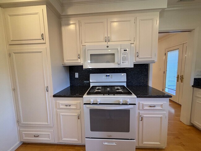 Foto del edificio - Beautiful Ranch Style House in Rancho Bernardo