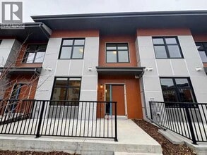 Building Photo - 400 Belmont St SW