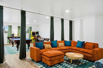 Building Photo - 11802 Hayden Rd