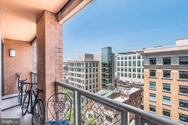 Foto del edificio - 616 E St NW