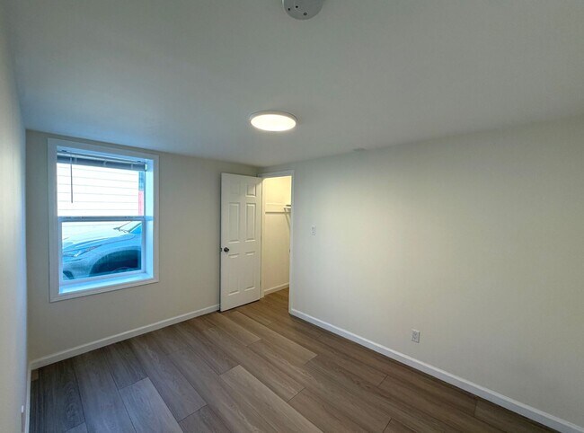 Foto del edificio - 860 Olive Ave