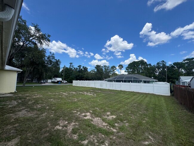 Foto del edificio - 10487 Blythville Rd