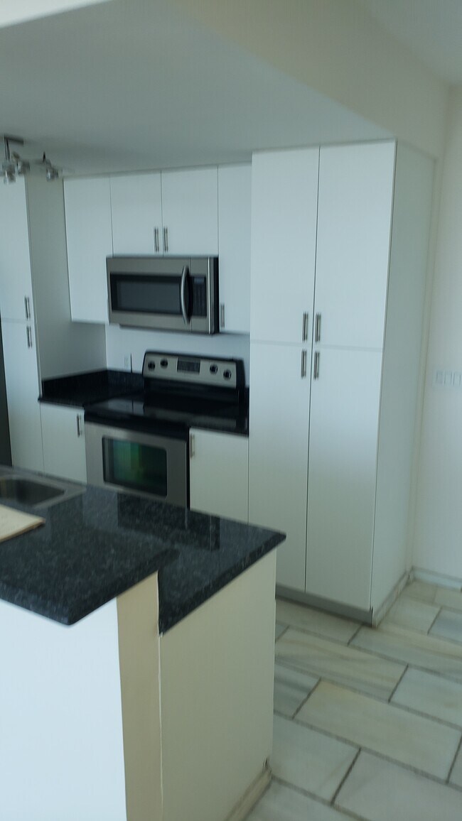 Foto del edificio - 1401 SW 22nd St