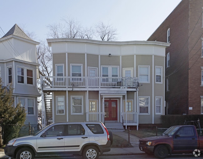 Building Photo - 154 Myrtle Ave