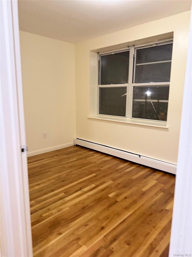 Foto del edificio - 747 Essex St