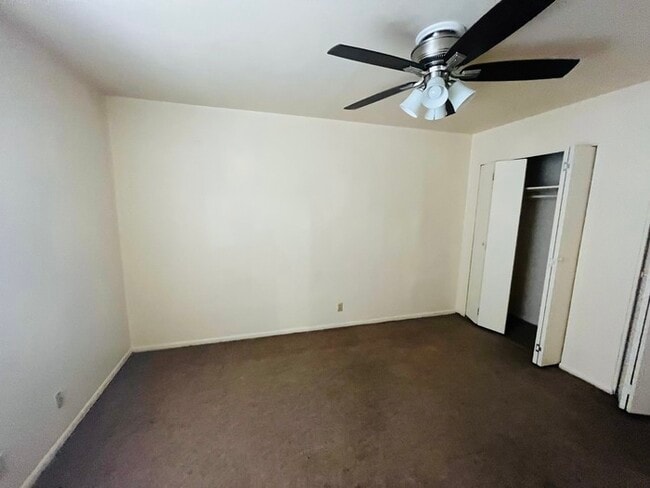 Building Photo - One bedroom/one bath for rent