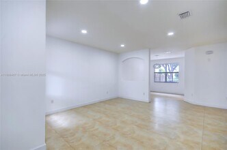 Building Photo - 8631 NW 110th Ave