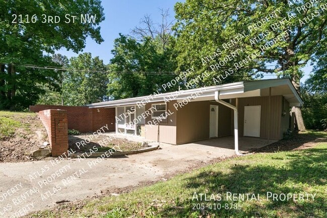 Building Photo - 2116 3rd St NW