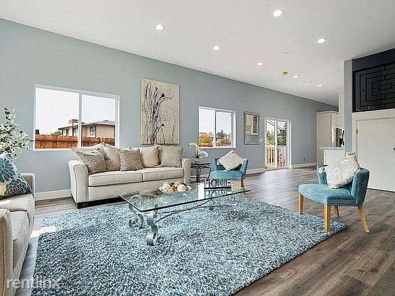 Foto principal - 5 br, 5 bath House - 4511 Elmowood rd