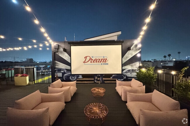 Outdoor Cinema - The Dream on Tamarind
