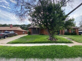 Building Photo - 1037 Stableway Ln