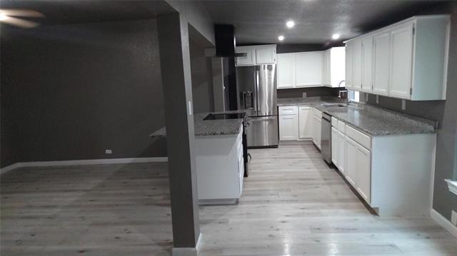 Foto del edificio - 7366 Meadowbrook Dr