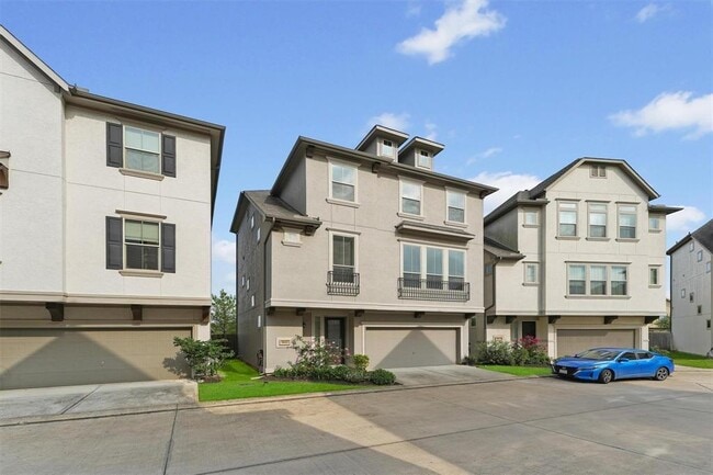 Building Photo - 9611 Knights Station Dr