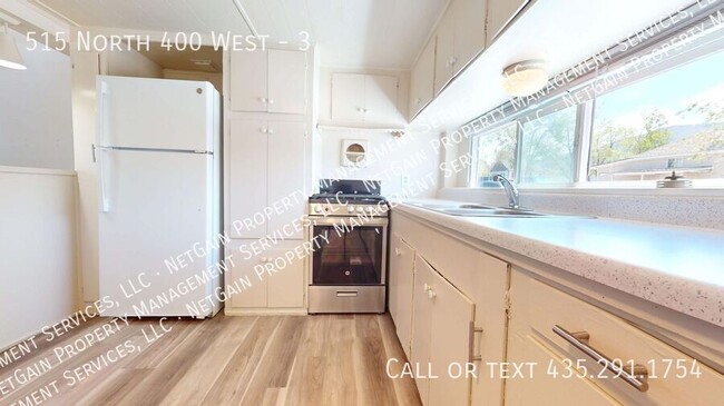 Building Photo - 515 N 400 W