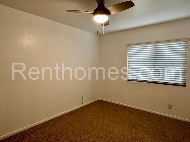 Building Photo - 11330 Surco Dr