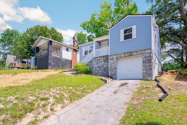 Foto del edificio - 204 Booth Rd