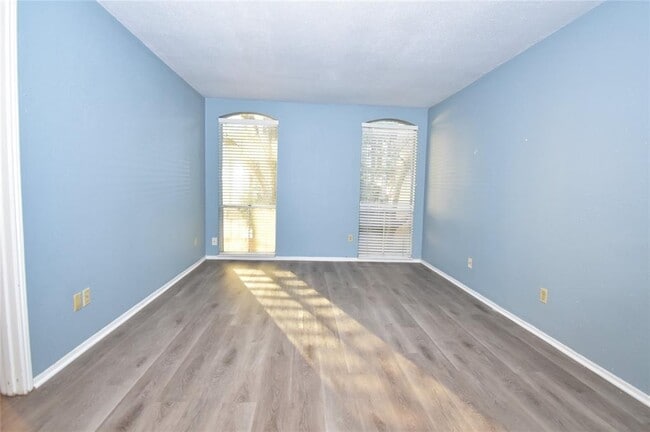 Building Photo - 4647 Wild Indigo St