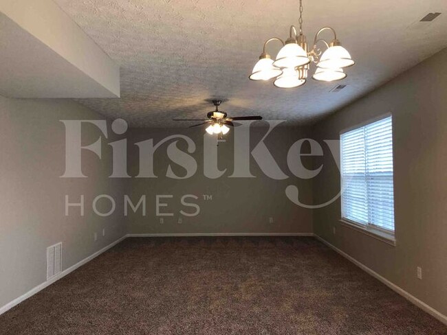 Building Photo - 1580 Winding Creek Trail