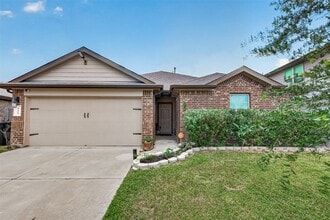 Building Photo - 811 Petunia Falls Ln
