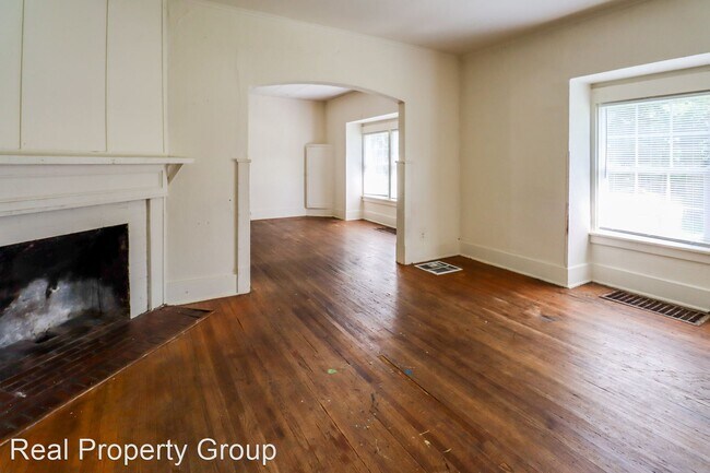 Building Photo - 5 br, 2 bath House - 1503 Wilson Ave.