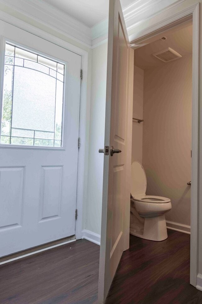 Building Photo - Charming 3 Bedroom/2.5 Bathroom in Bel Air, MD!