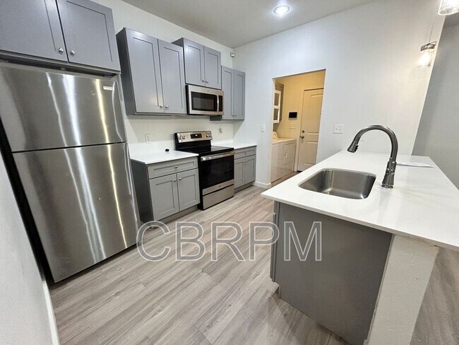 Foto del edificio - 1205 N Evanston Ave