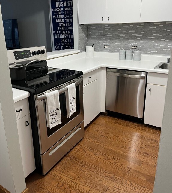 Foto del edificio - 3660 N Lake Shore Dr