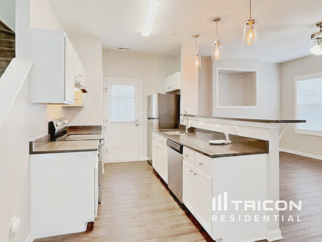 Foto del edificio - 5816 Wynmore Road