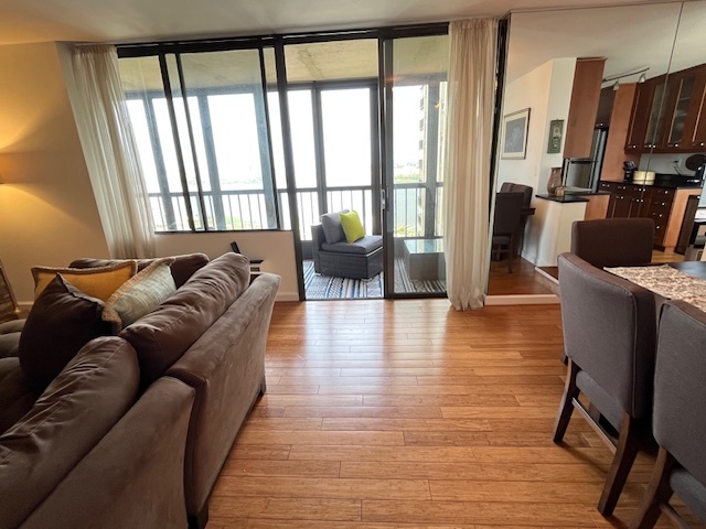Out to terrace - 300 Winston Dr