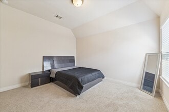 Building Photo - 3922 Pebble Heights Ln