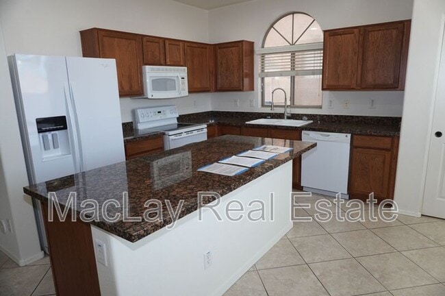 Building Photo - 4230 S Mariposa Dr