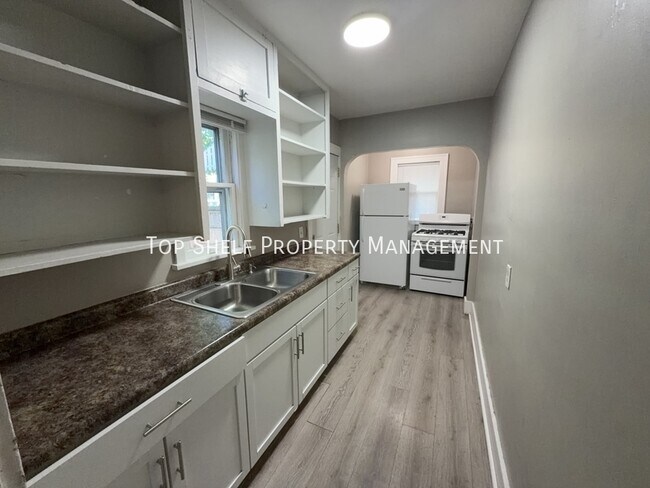 Foto del edificio - 3905 8th St