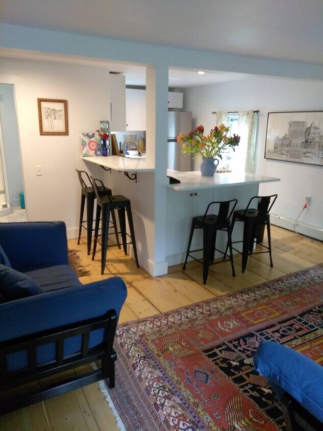 135 Commercial St, Wellfleet, MA 02667 Apartments in Wellfleet, MA